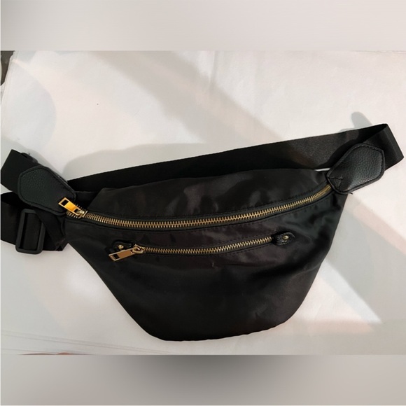A New Day Black Belt Bag with Gold Accents - Picture 3 of 5